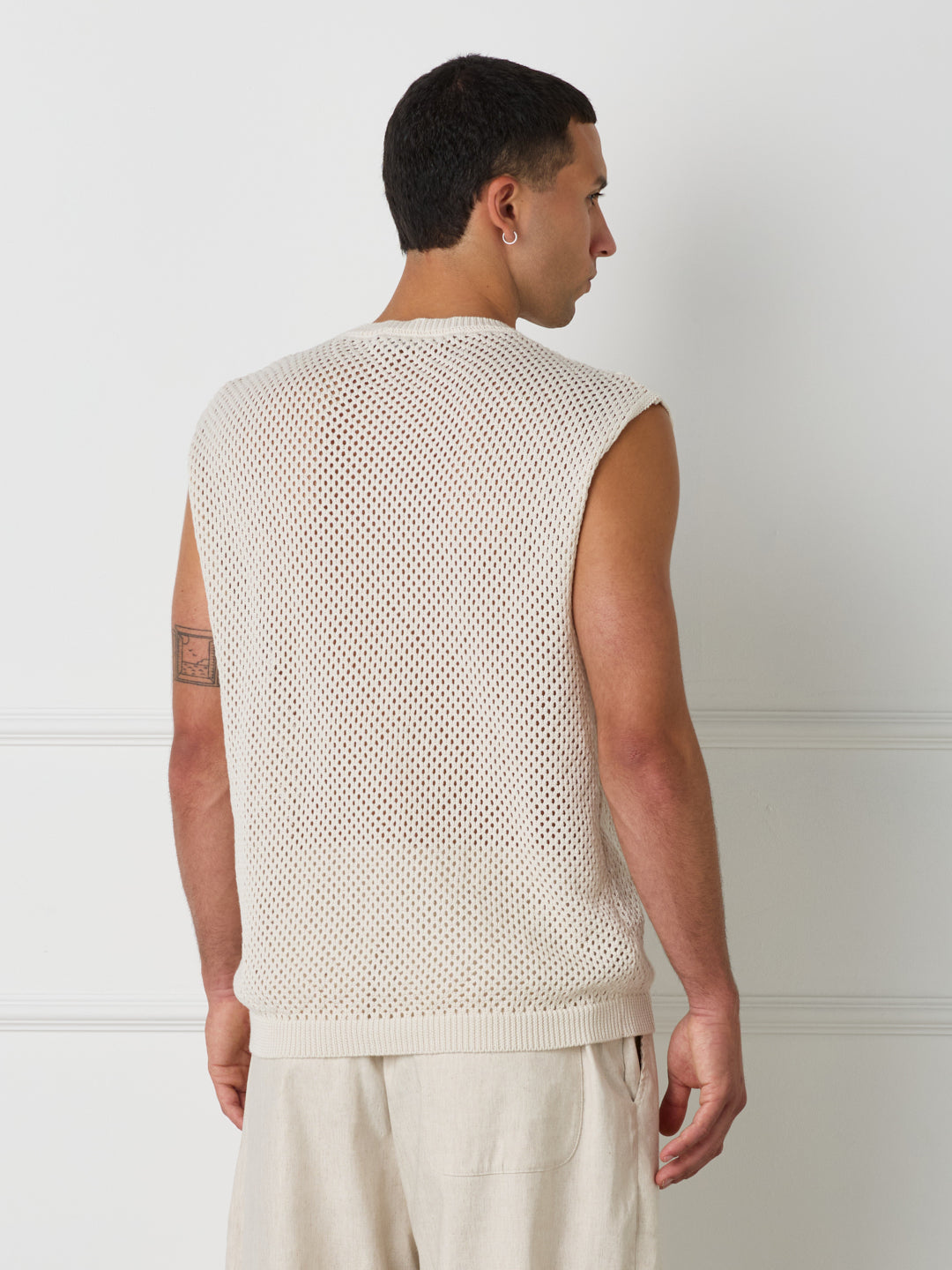 SLEEVELESS KNIT CROCHET