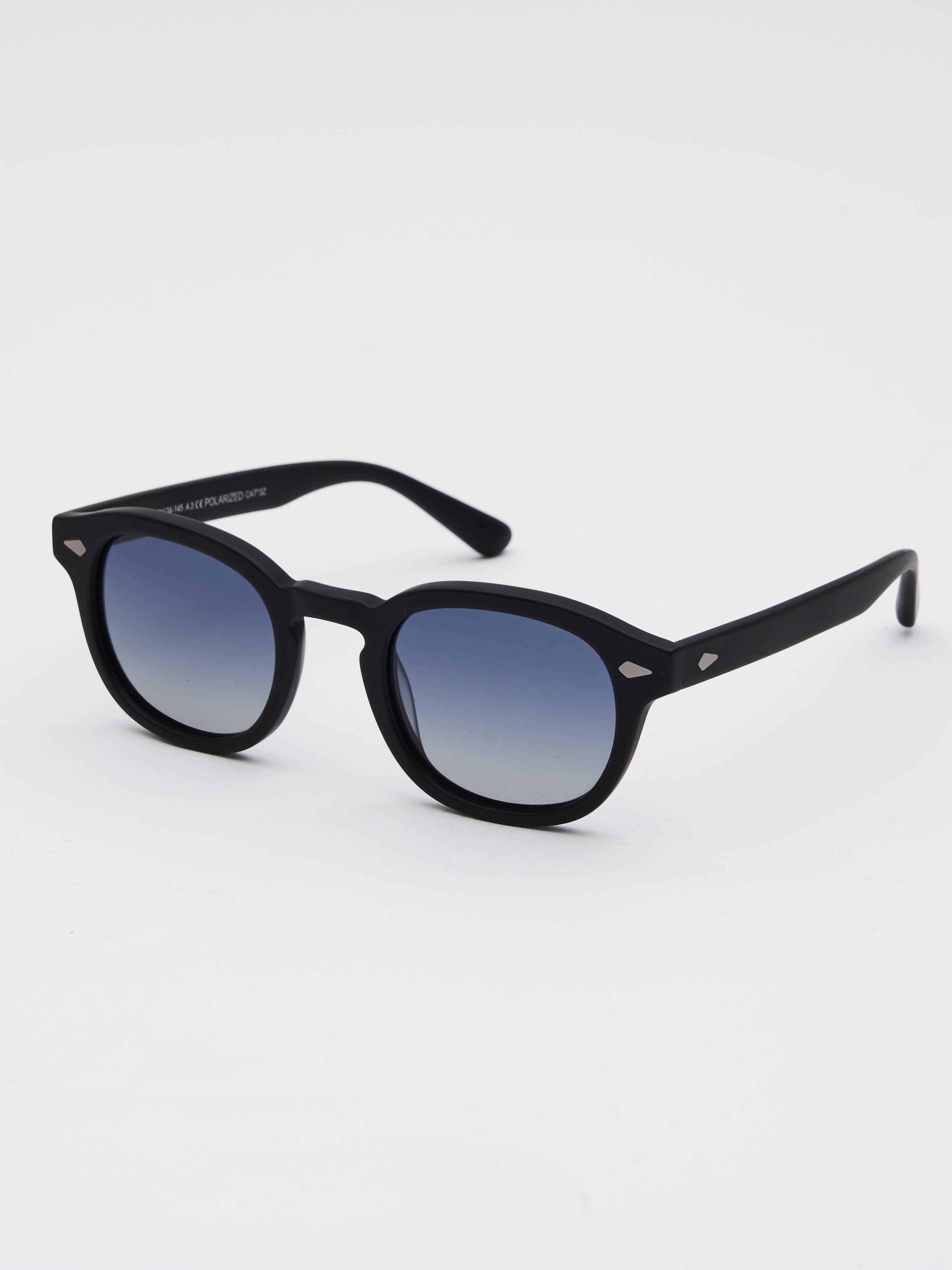 ARCTIC NOIR - SUNGLASSES