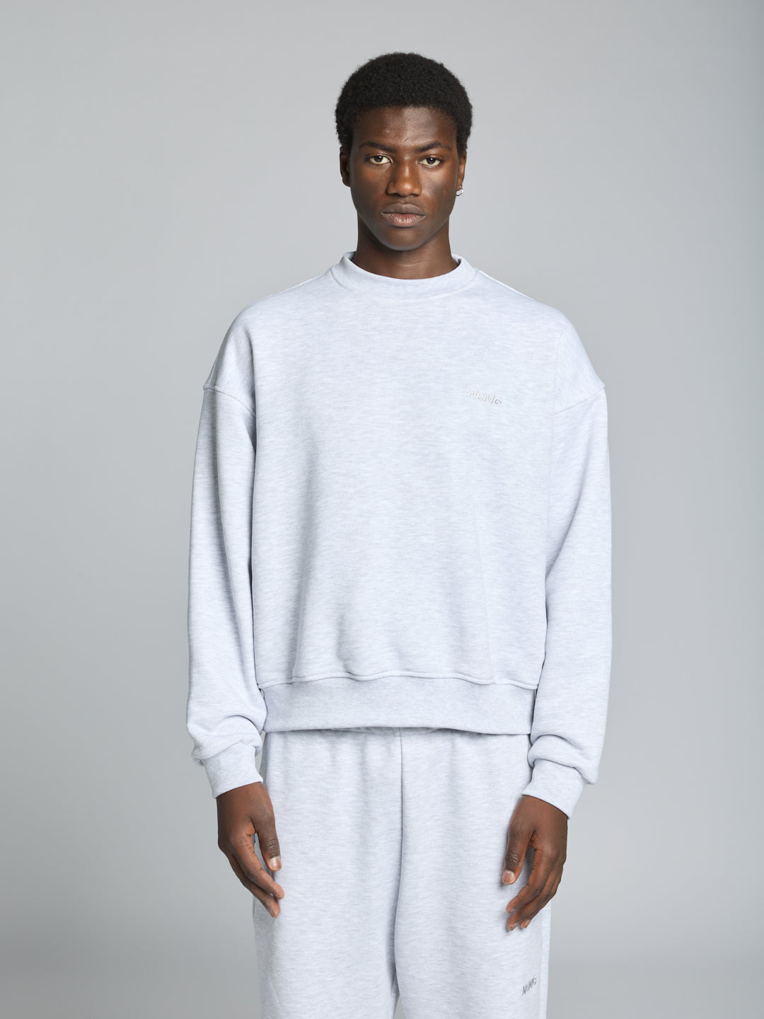 CREWNECK