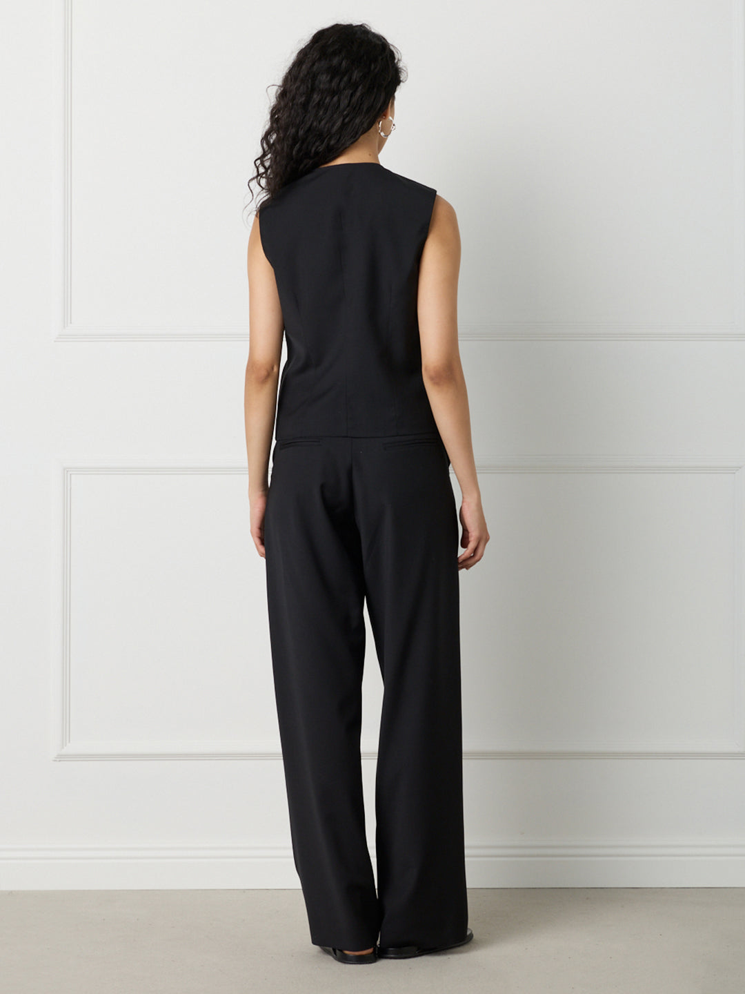 WOMAN SCULPTED TAILORED TROUSERS