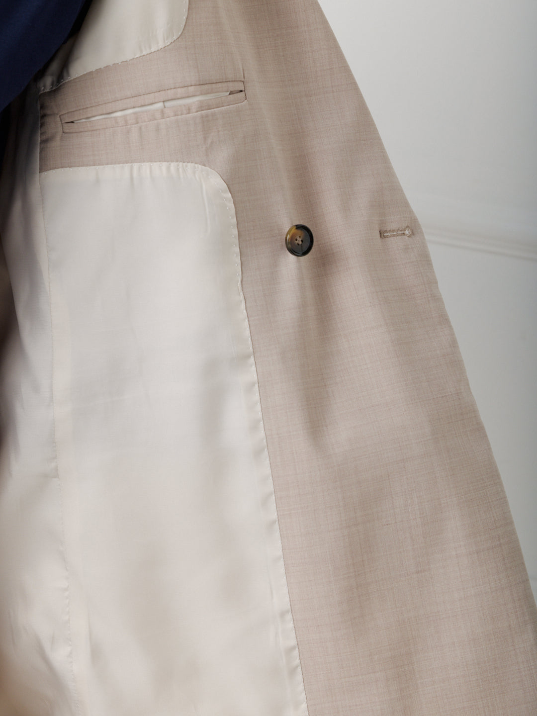 DOUBLE-BREASTED SHAWL COLLAR BLAZER