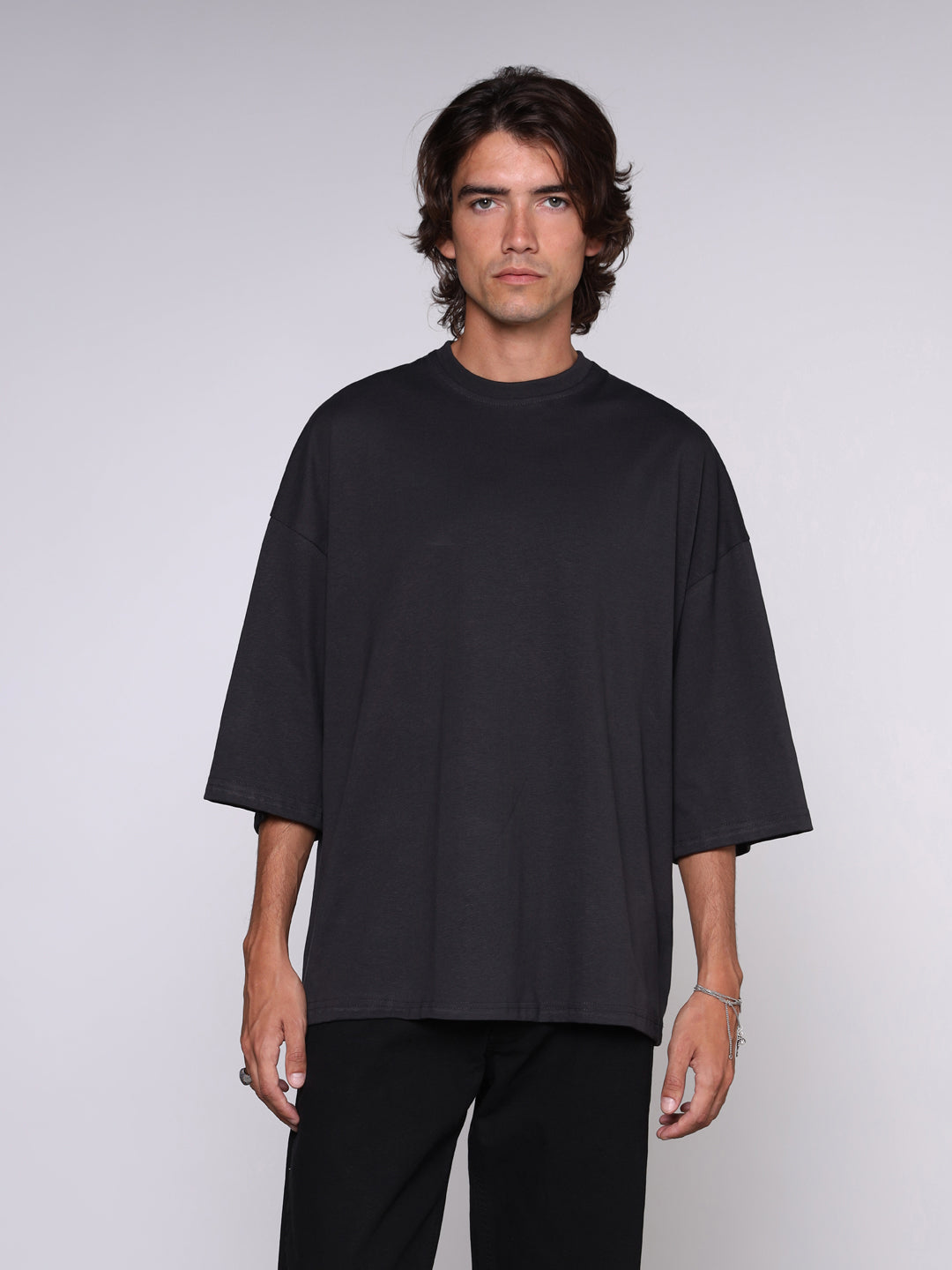 OVERSIZED T-SHIRT