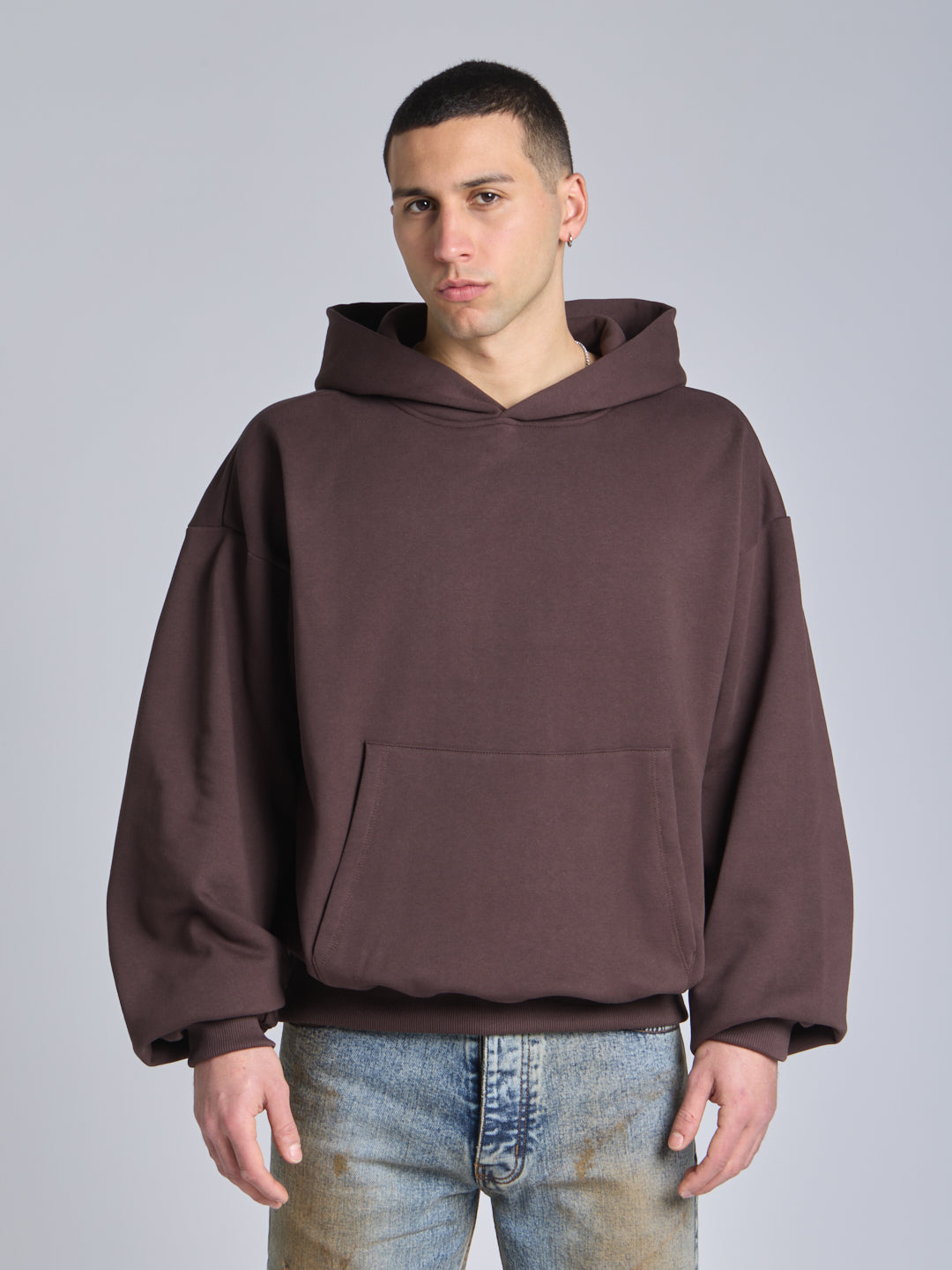 ESSENTIAL HOODIE