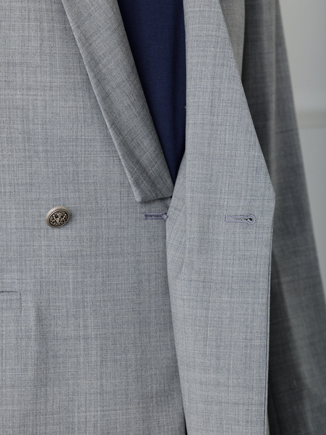 DOUBLE-BREASTED SHAWL COLLAR BLAZER