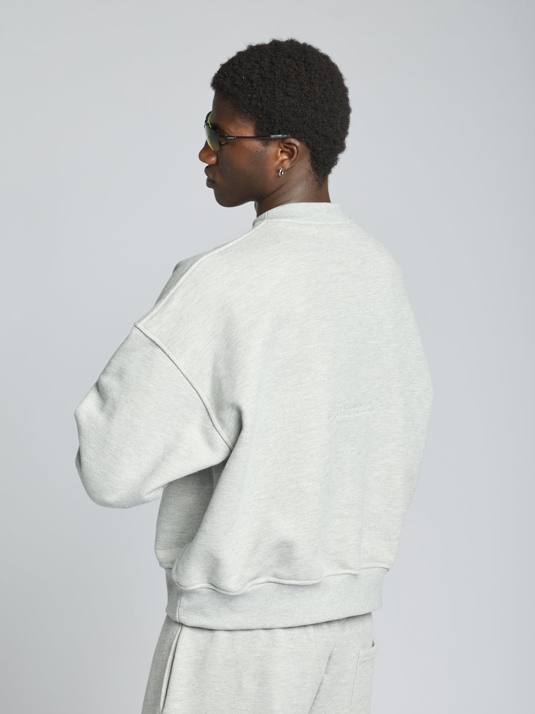 CREWNECK