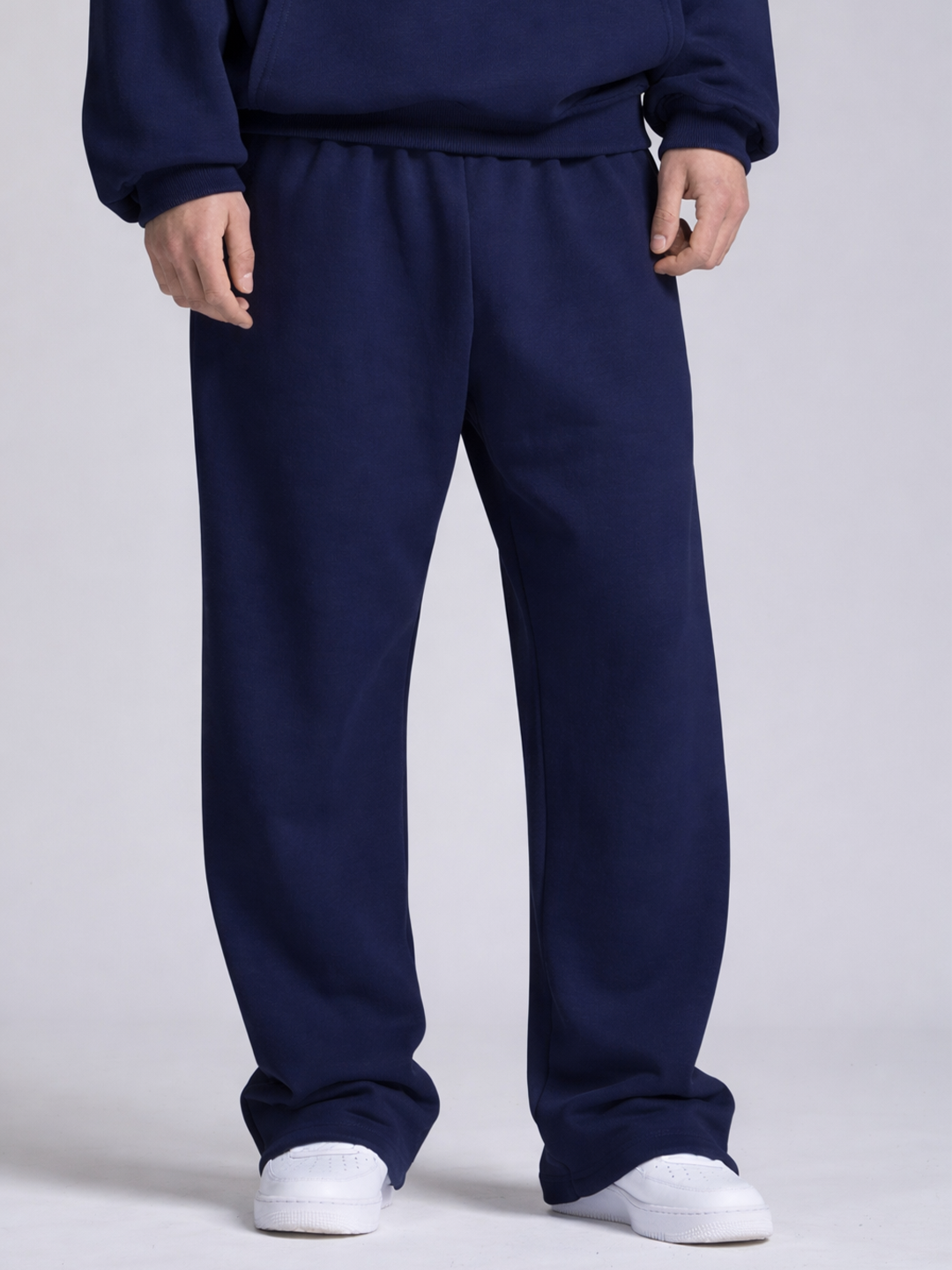 ESSENTIAL SWEATPANTS