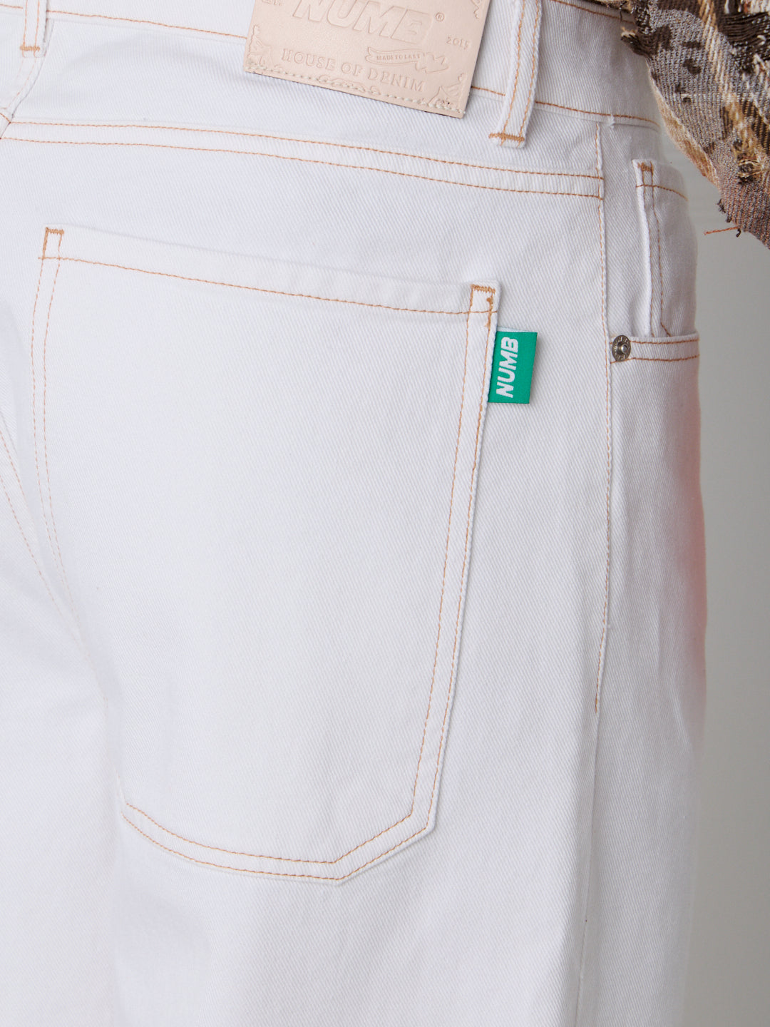SUPER BAGGY DENIM