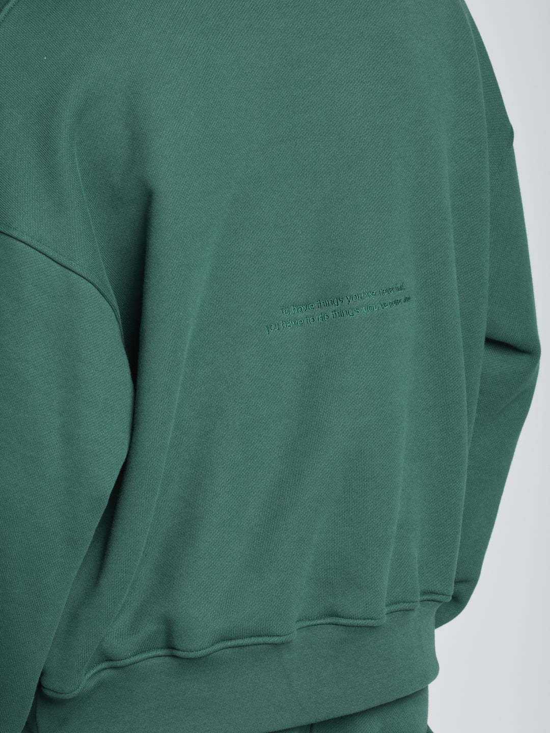CREWNECK
