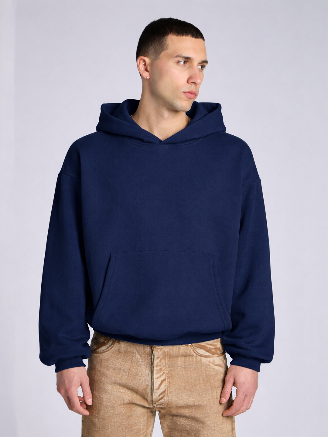 ESSENTIAL HOODIE