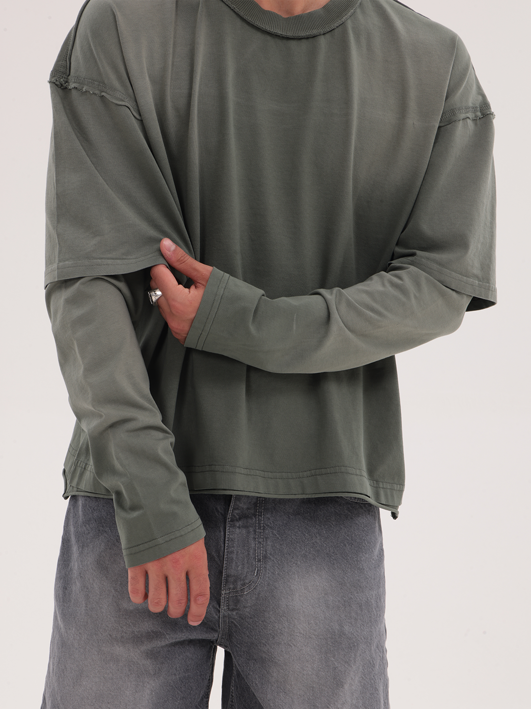 FADED DOUBLE SLEEVE