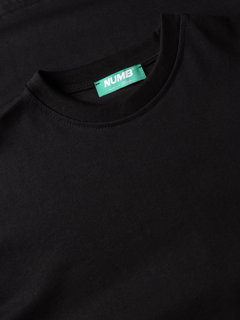 OVERSIZED T-SHIRT