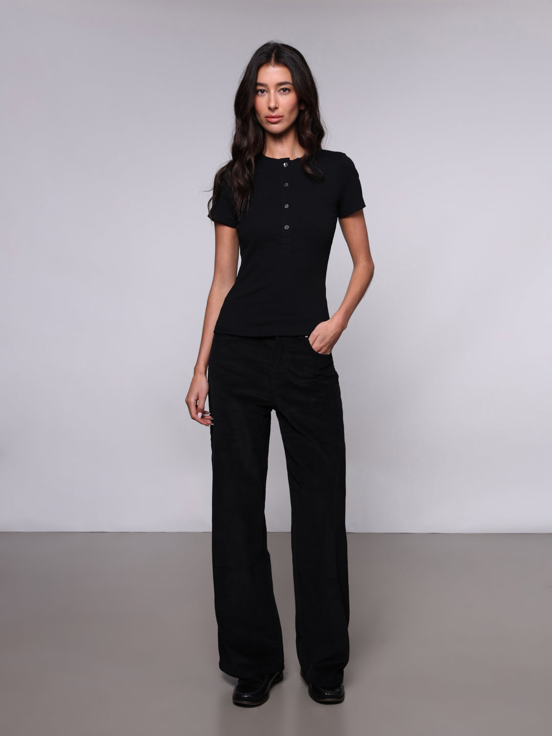 WOMEN'S RIBBED SERAFINO T-SHIRT