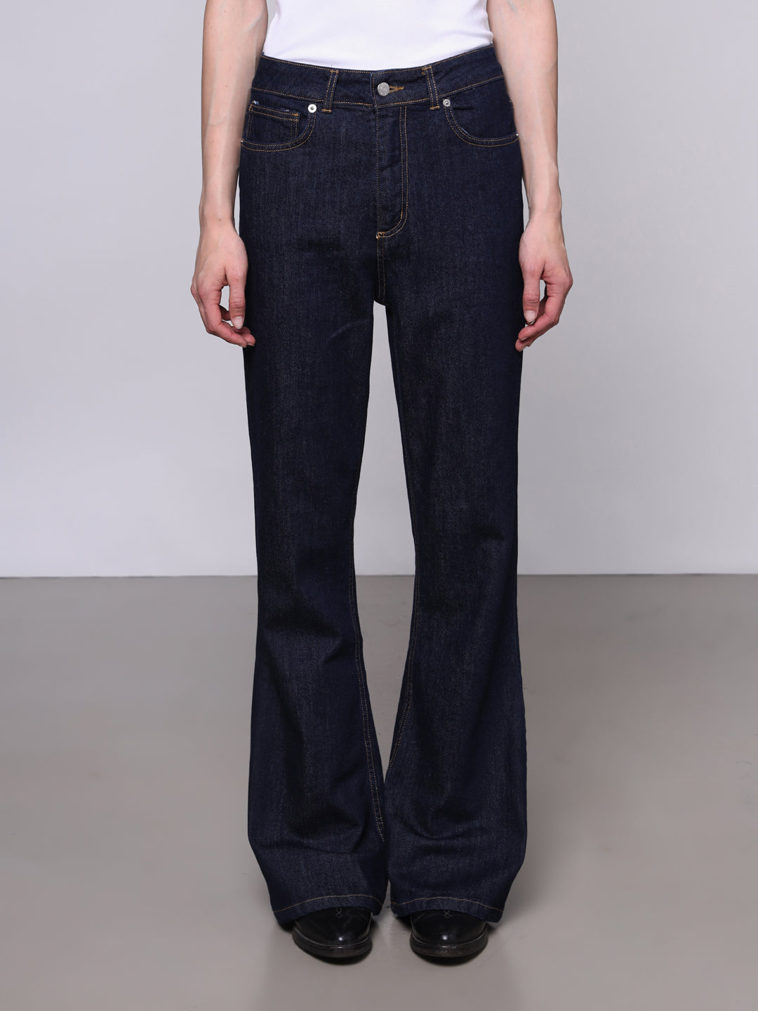 WOMEN'S FLARE DENIM