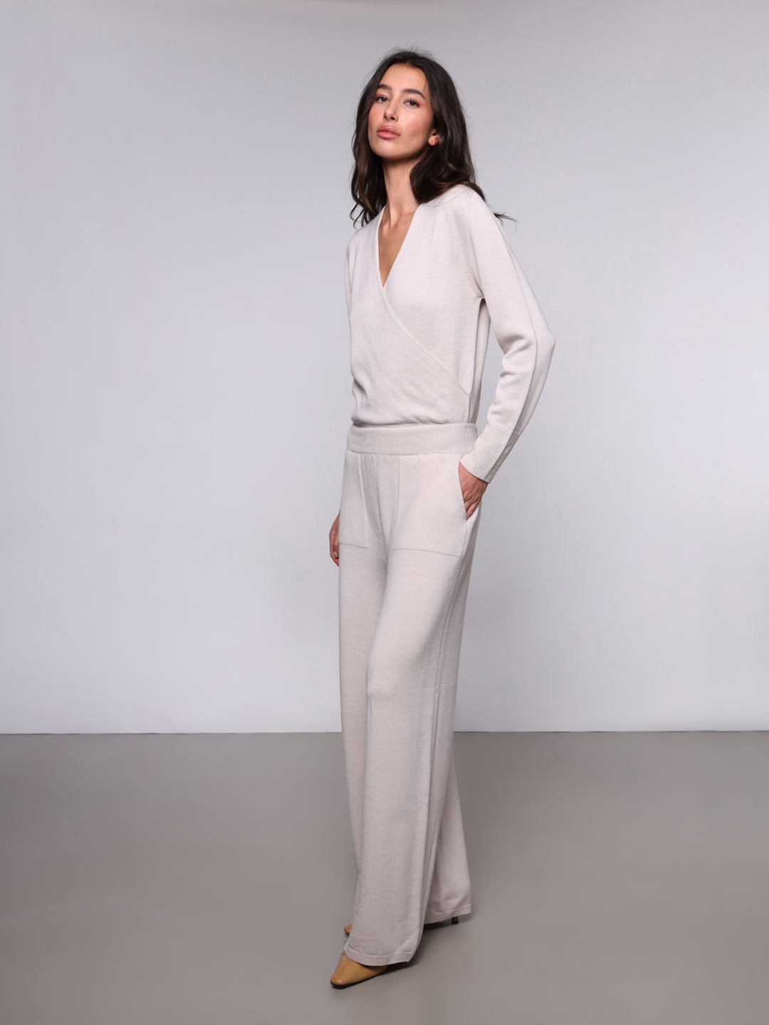 WOMEN'S WOOL KNIT PALAZZO PANTS