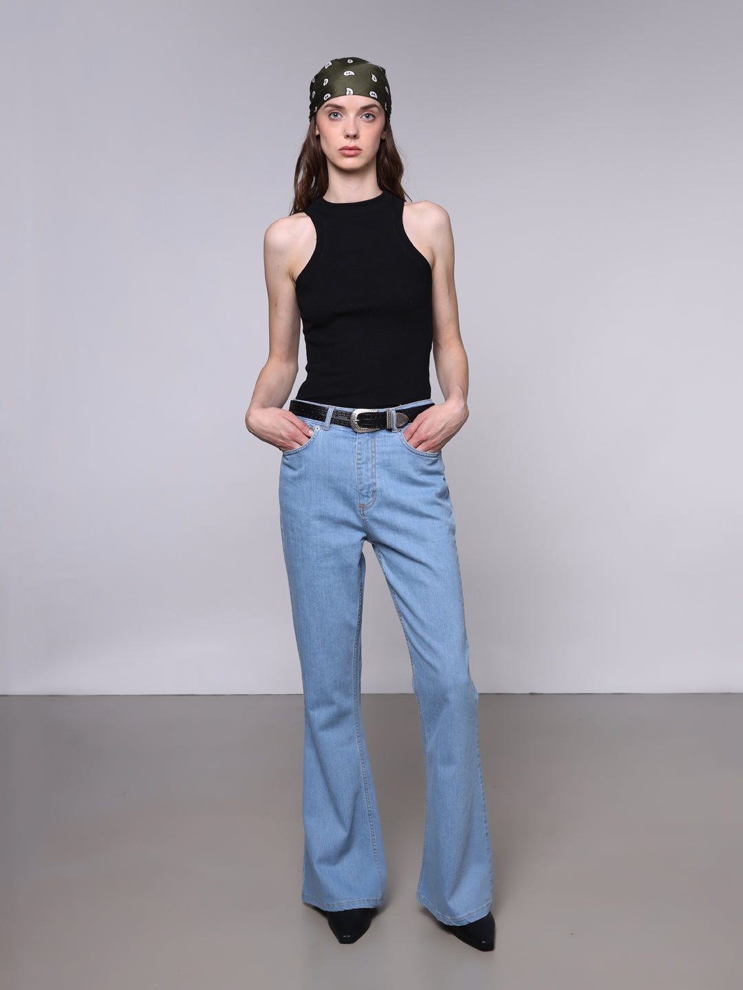 WOMEN'S FLARE DENIM
