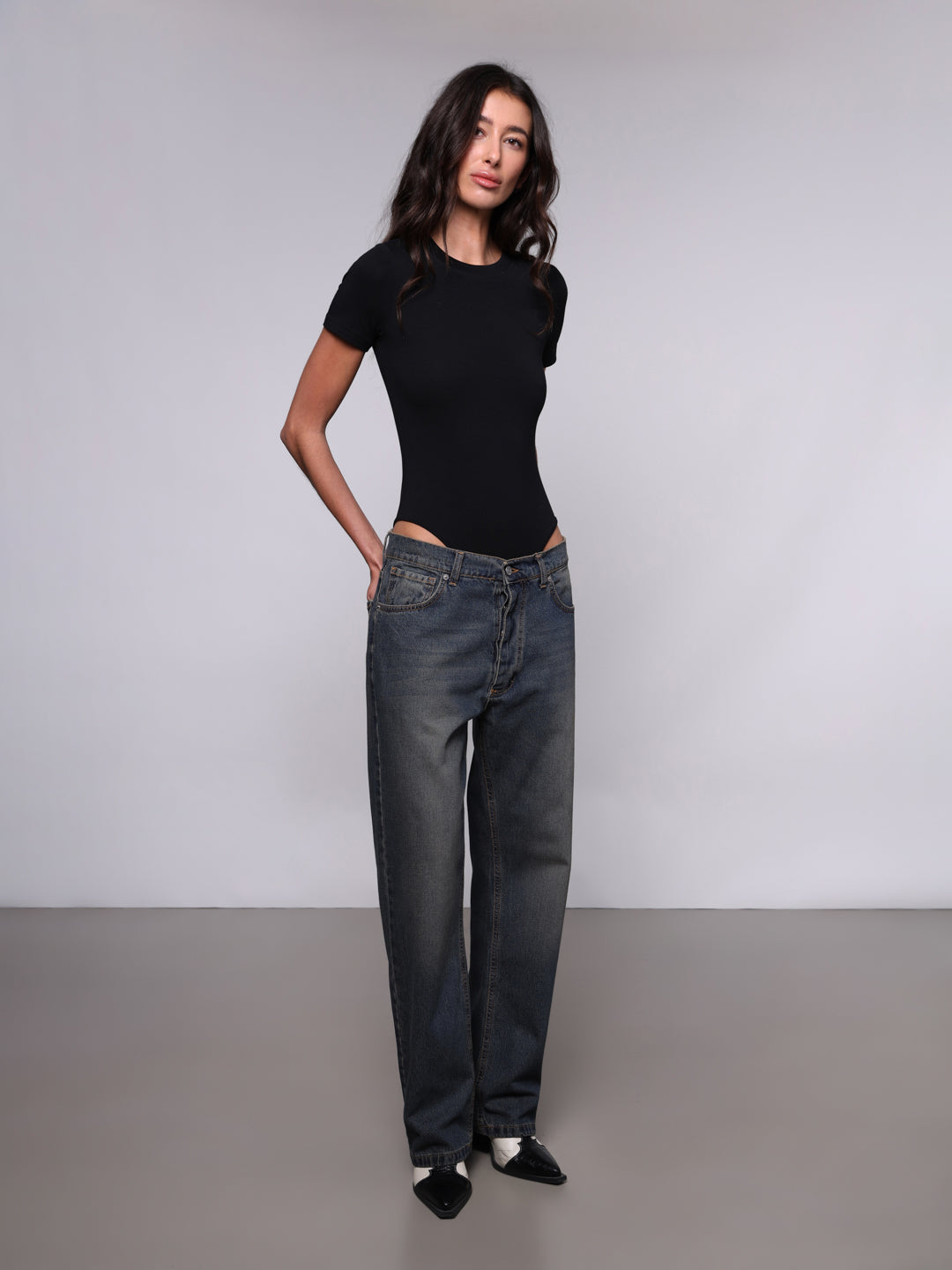 WOMEN'S SHORTS SLEEVE BODYSUIT