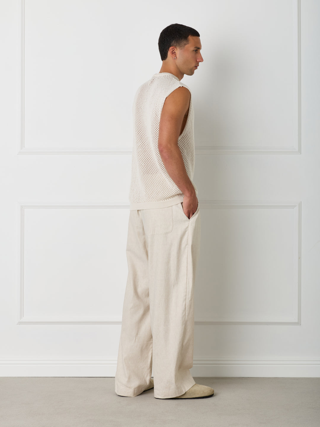 SLEEVELESS KNIT CROCHET