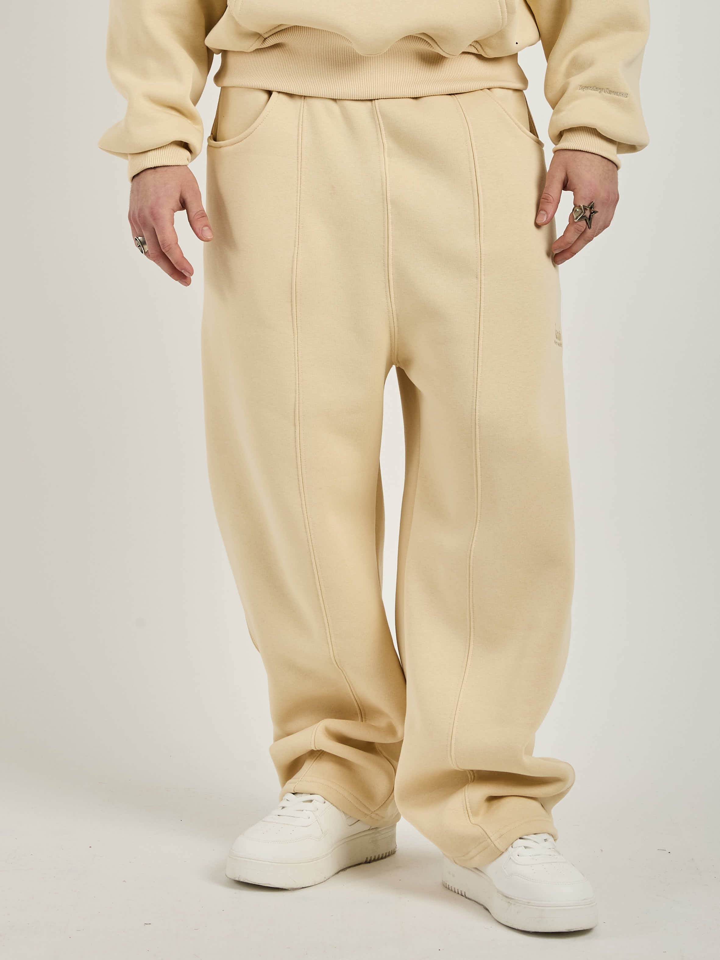 MY PERFECT BIGGY PANTS