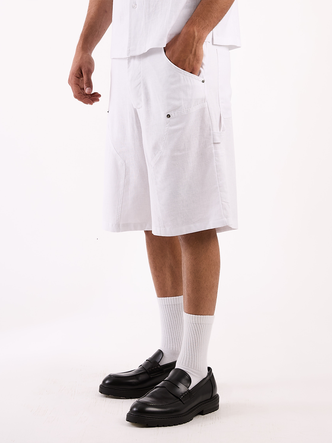 LINEN SHORTS