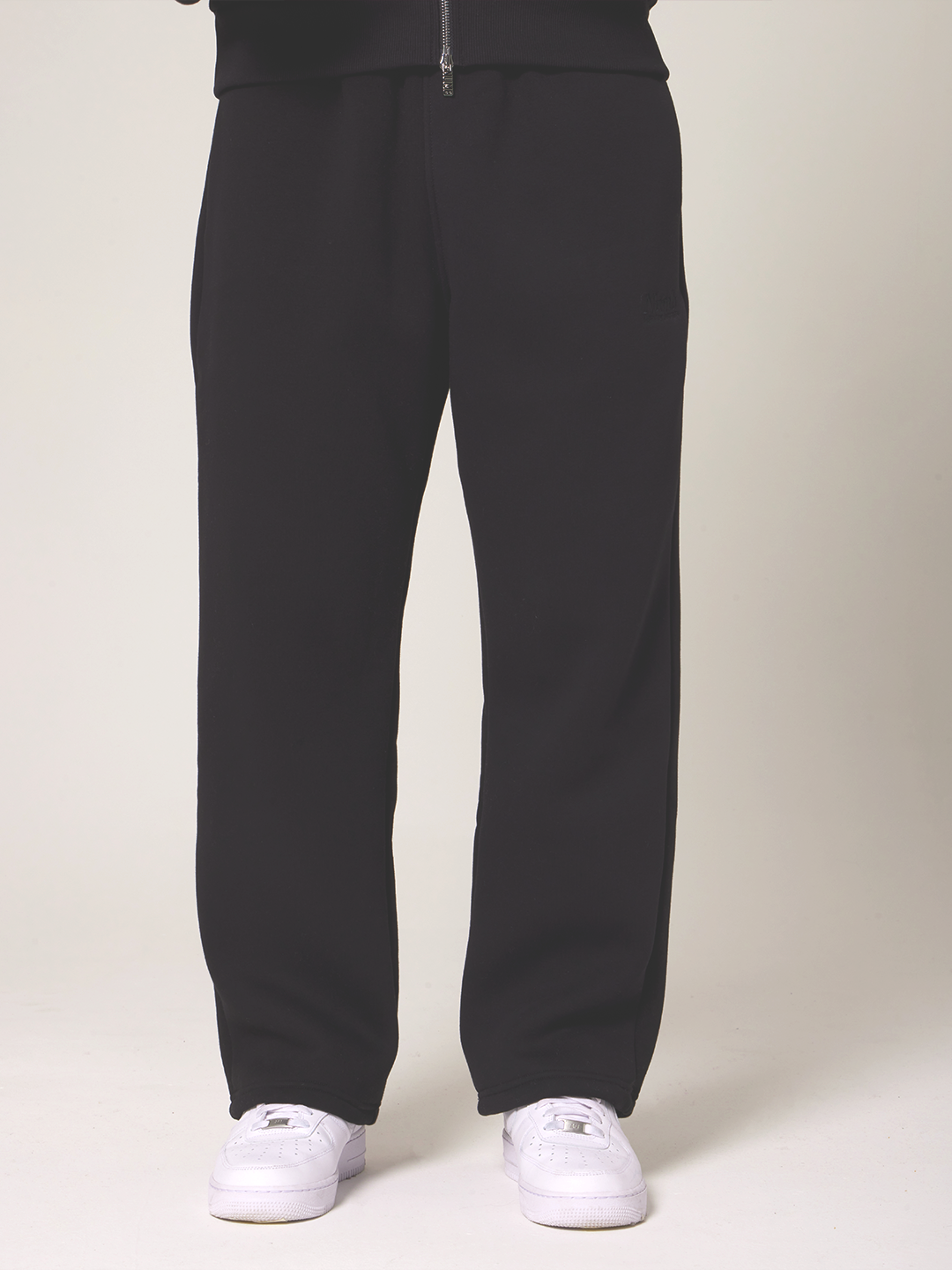 ESSENTIAL SWEATPANTS