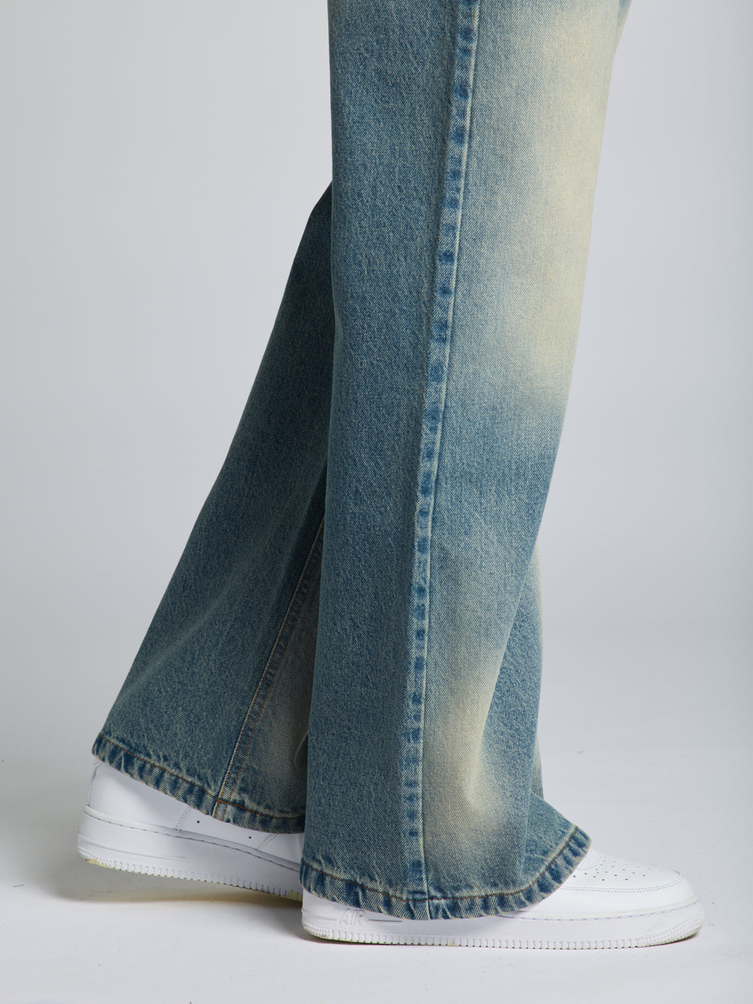 FLARE DENIM
