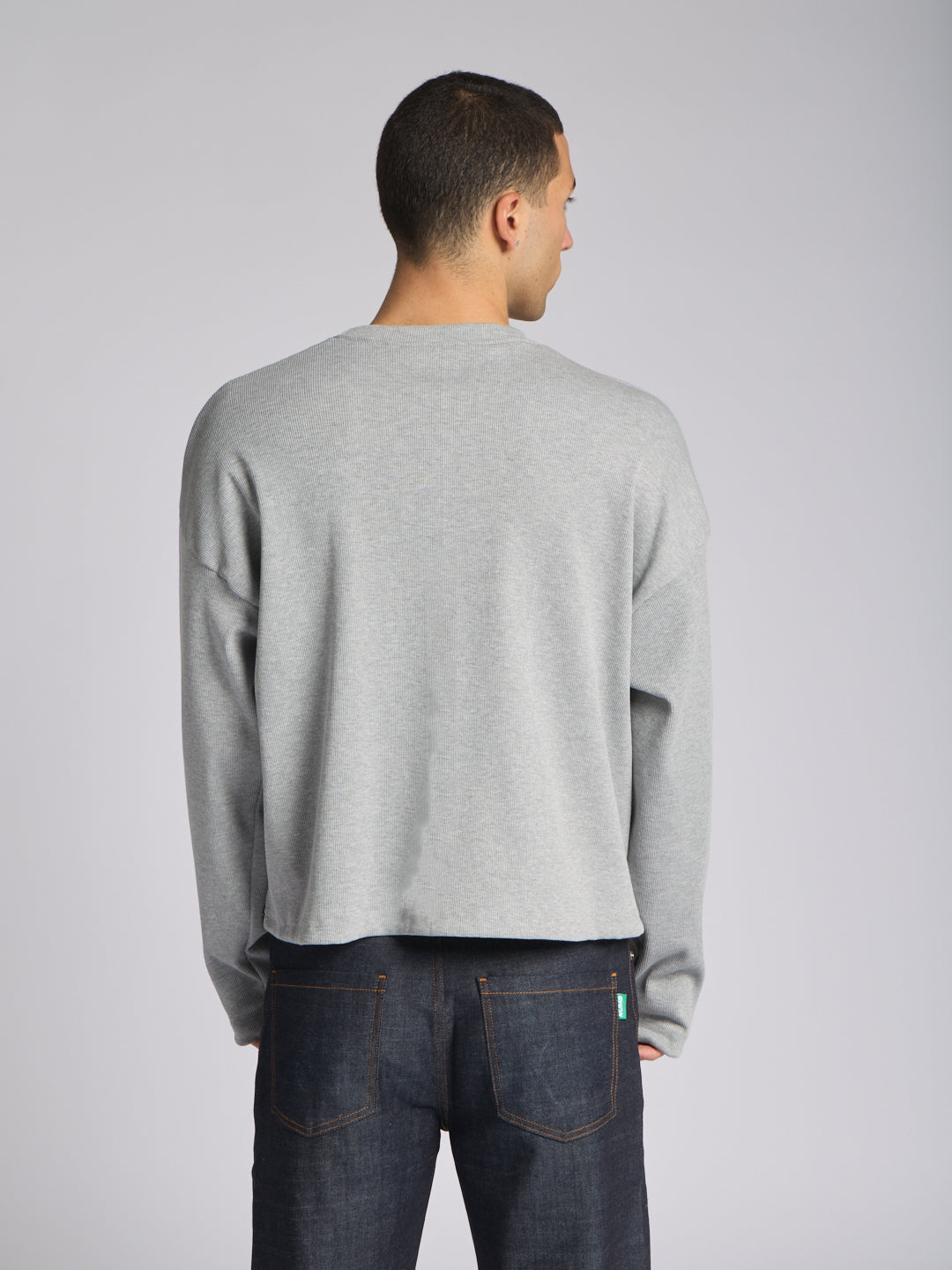 ESSENTIAL LONG SLEEVE