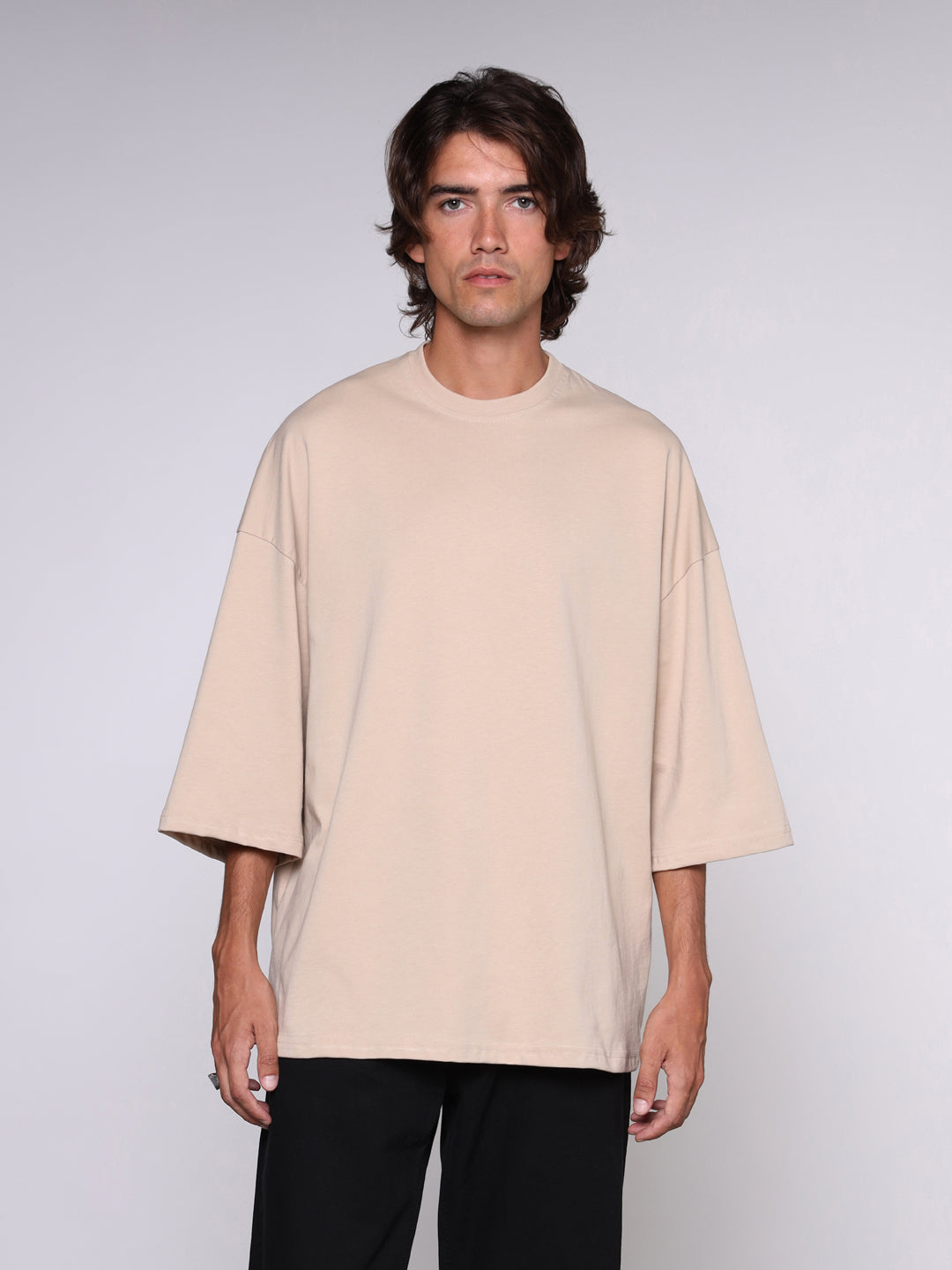 OVERSIZED T-SHIRT