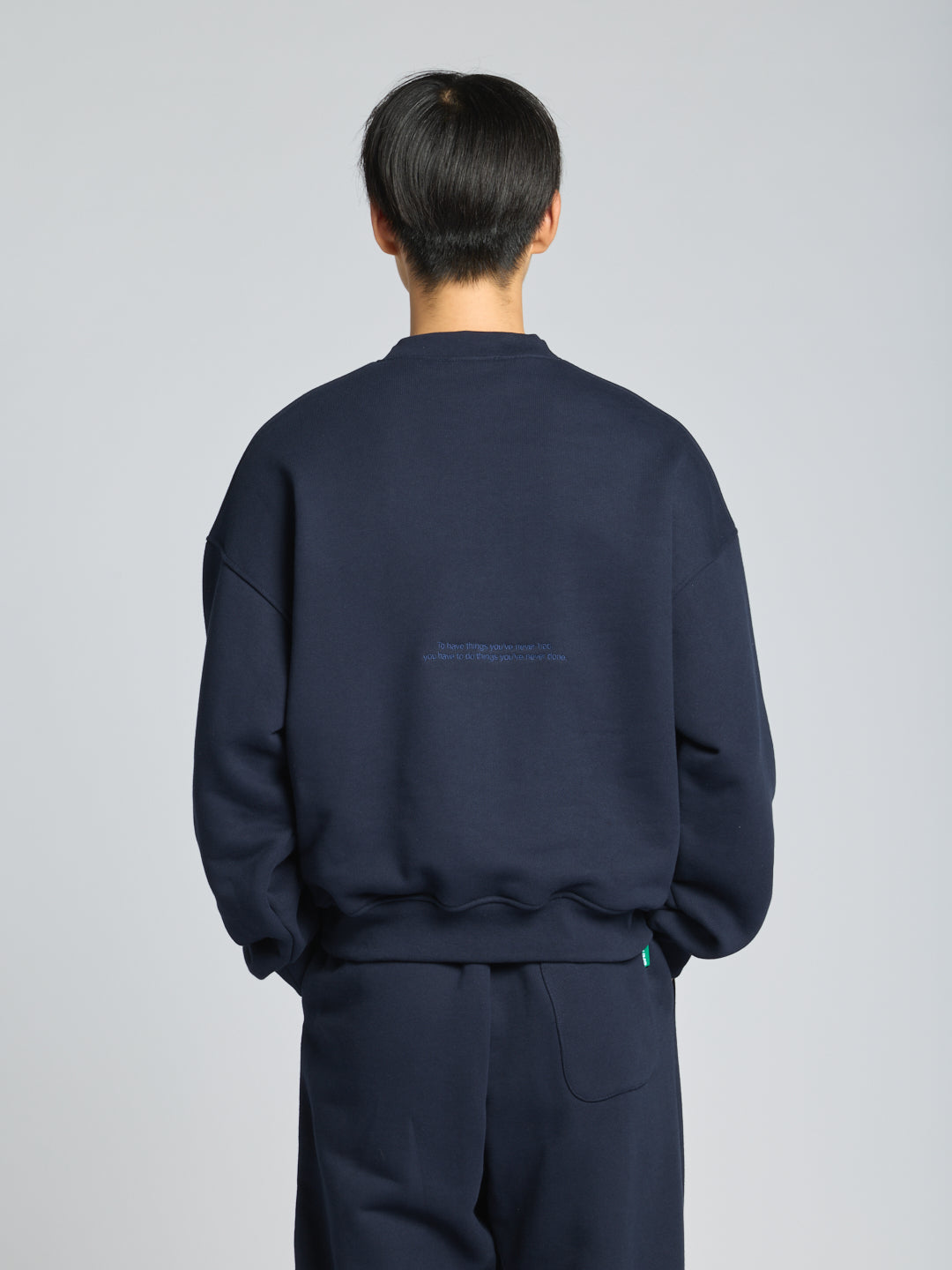CREWNECK