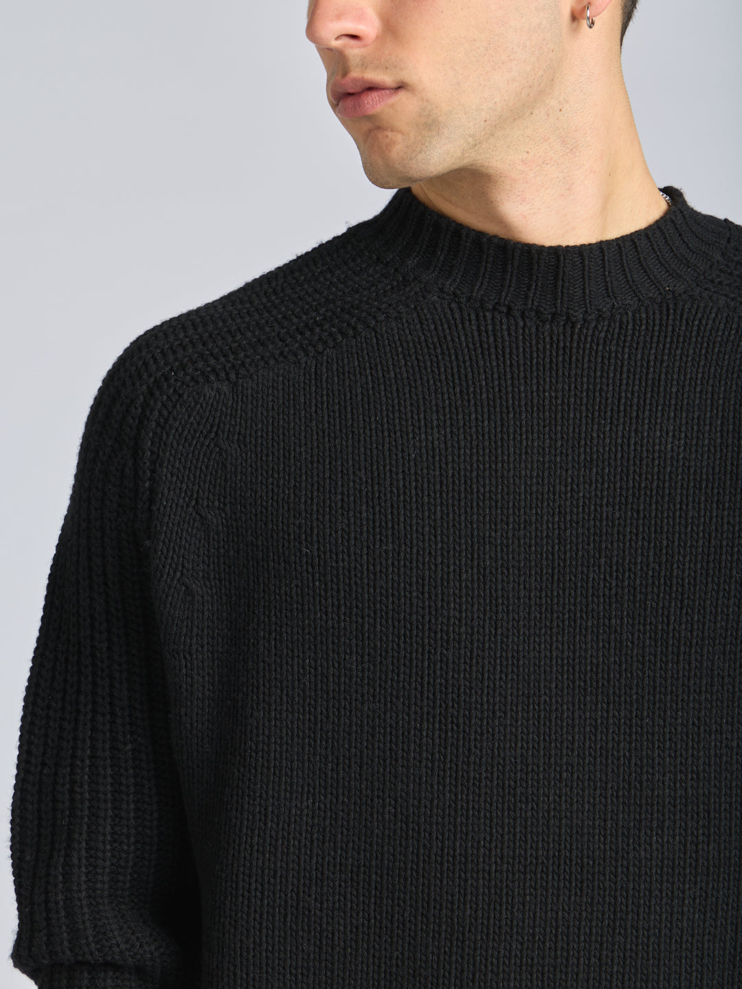 CASHMERE SWEATER