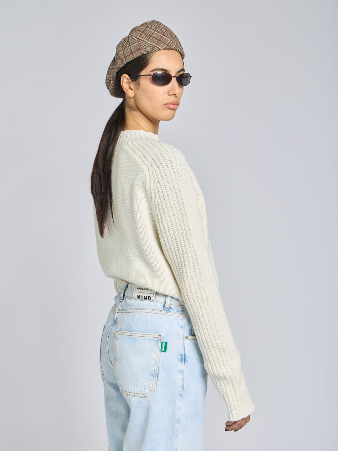 CASHMERE SWEATER