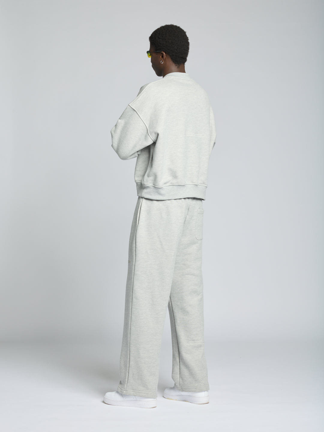 SWEATPANTS