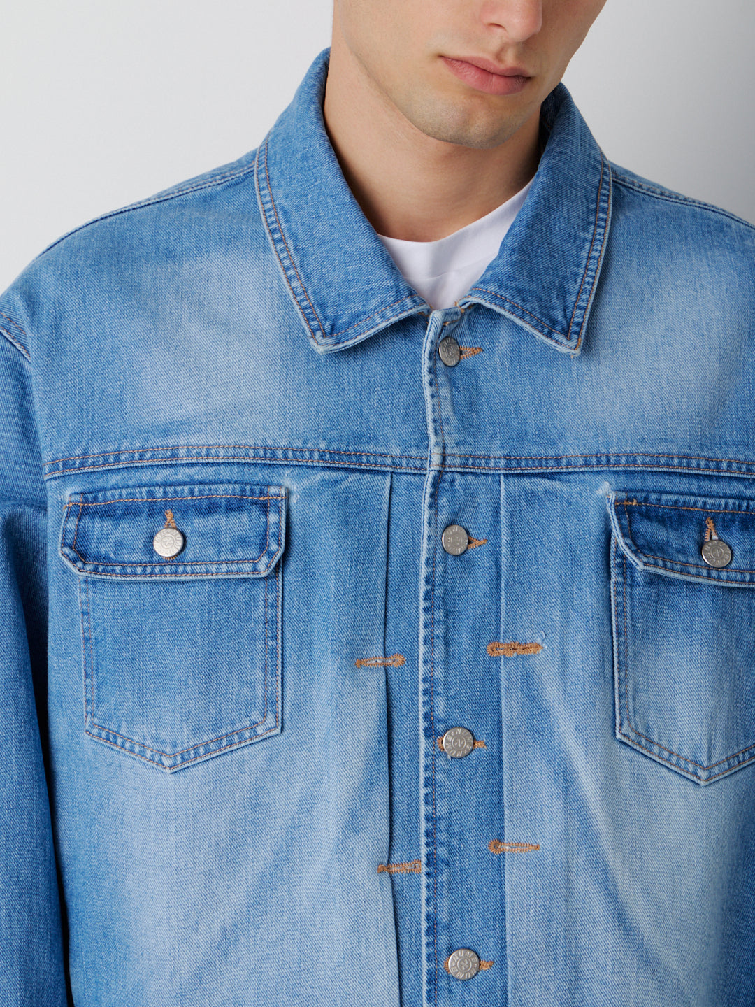 DENIM JACKET