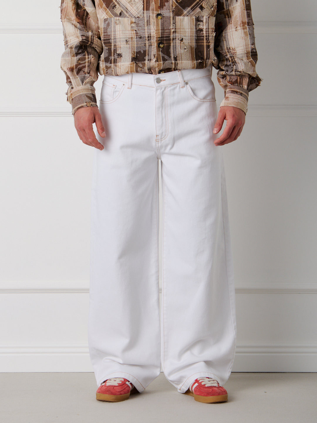 SUPER BAGGY DENIM