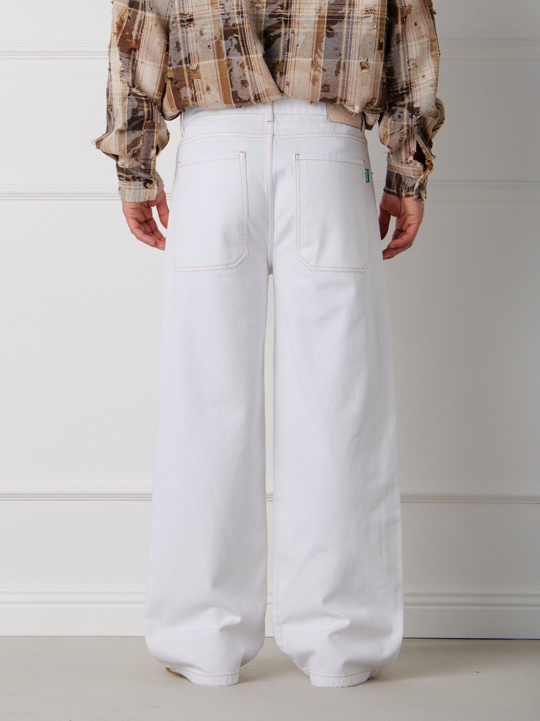 SUPER BAGGY DENIM