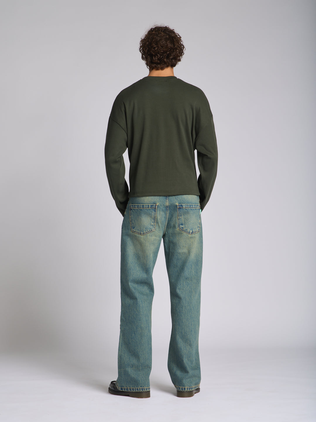 ESSENTIAL LONG SLEEVE