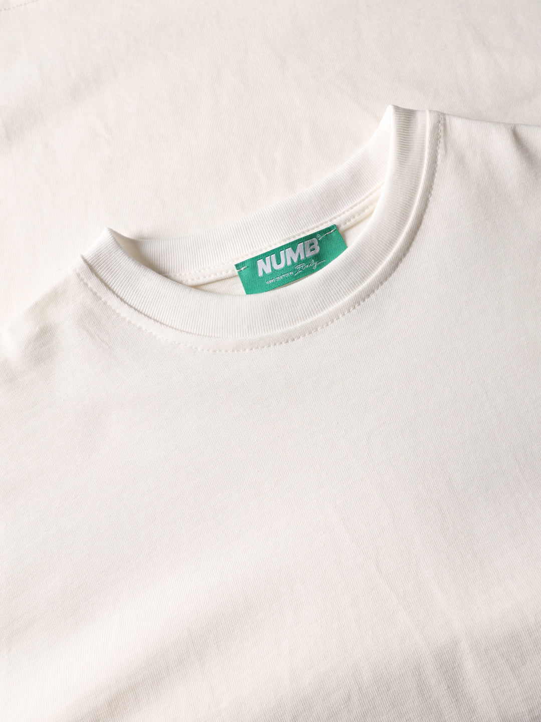 OVERSIZED T-SHIRT