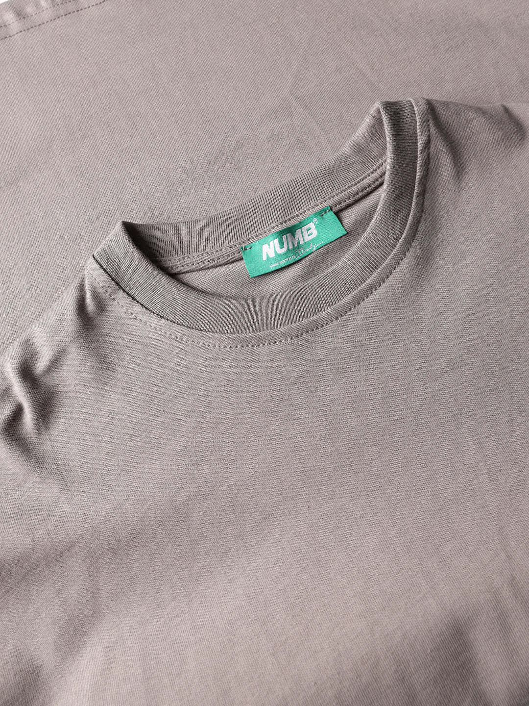 OVERSIZED T-SHIRT