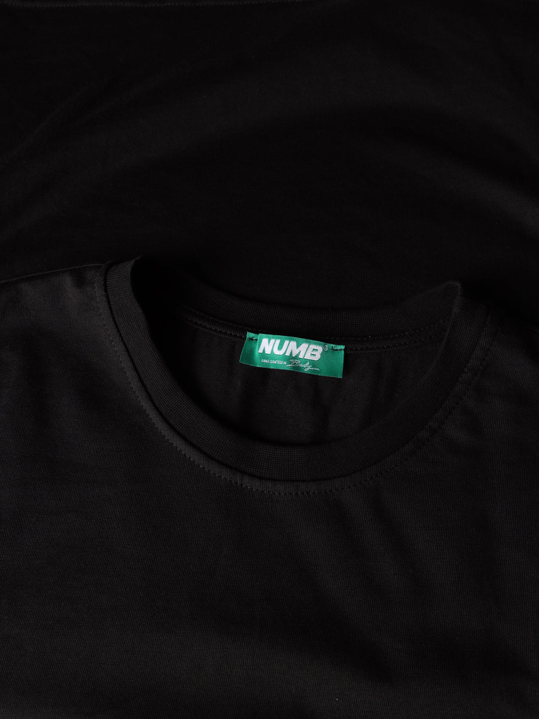 T-SHIRT REGULAR FIT
