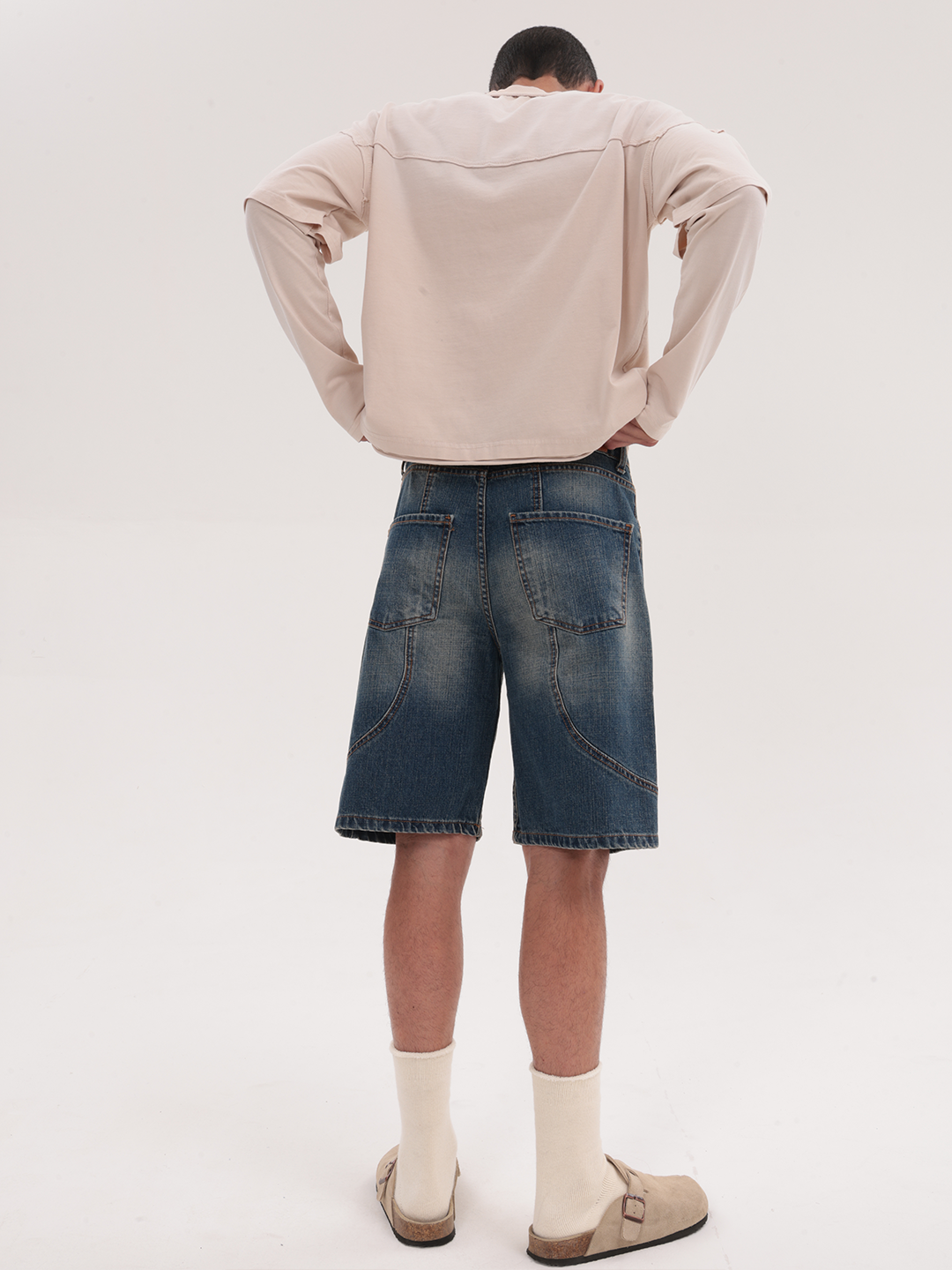 DENIM SHORTS