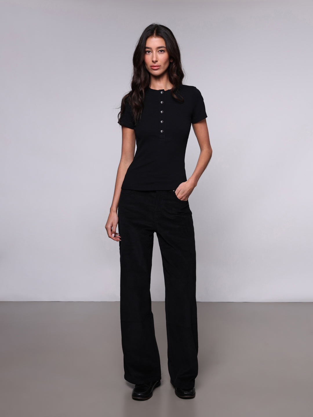 WOMEN'S RIBBED SERAFINO T-SHIRT