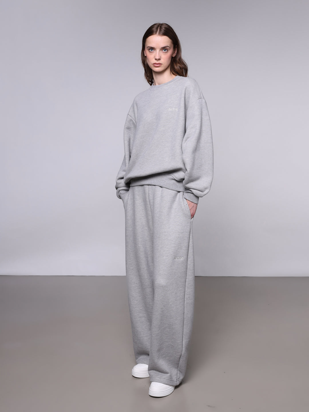 WOMEN'S CREWNECK 500 GSM