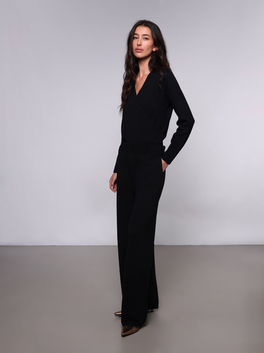 WOMEN'S WOOL KNIT PALAZZO PANTS